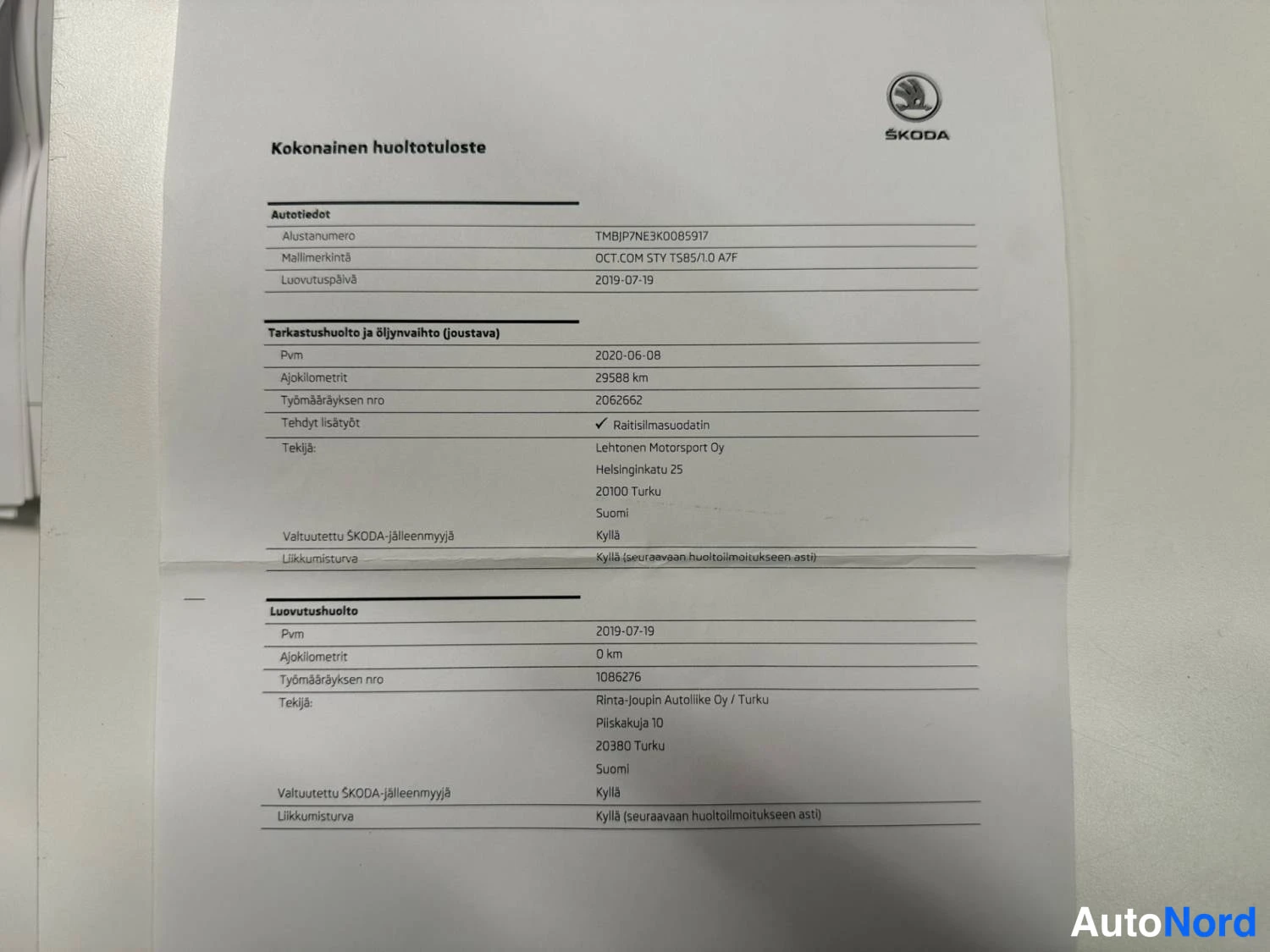 Punainen Skoda Octavia 2019, kuva 27