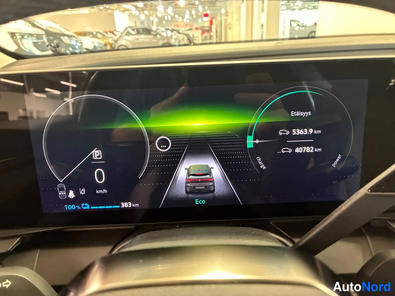 Musta Renault Megane E-Tech electric 2023, kuva 19