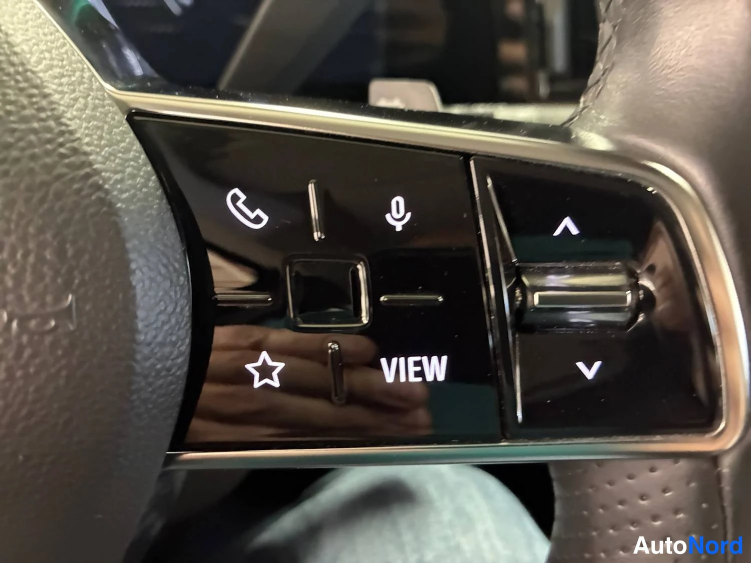 Musta Renault Megane E-Tech electric 2023, kuva 26
