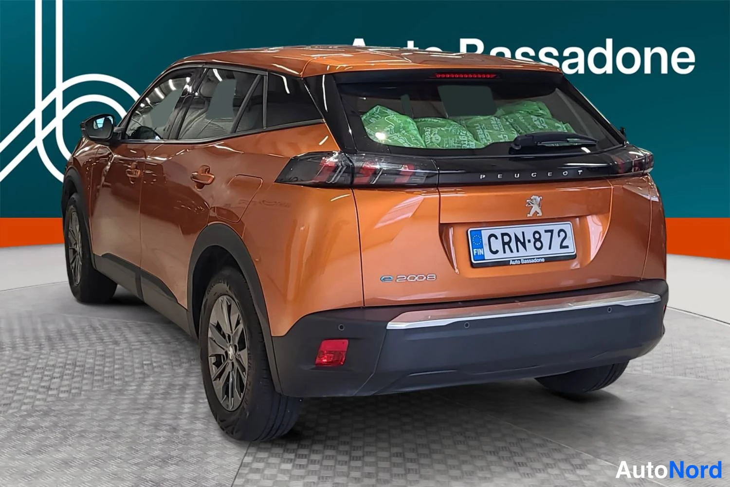 Oranssi Peugeot E-2008 2023, takaviisto, kuva 8