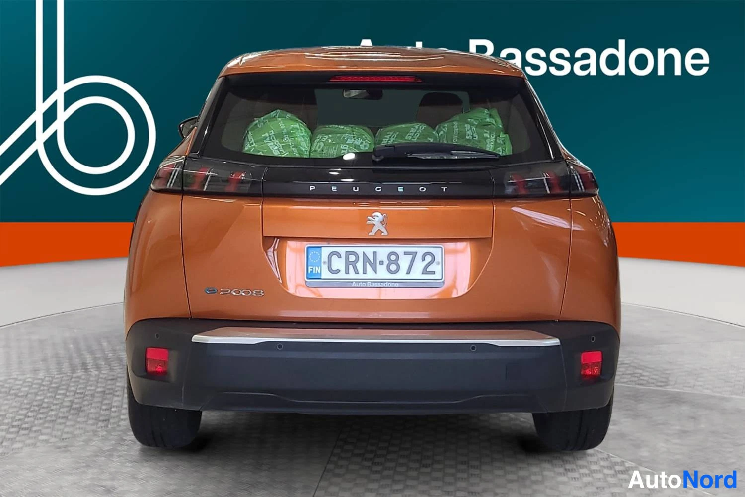 Oranssi Peugeot E-2008 2023, takaa, kuva 10