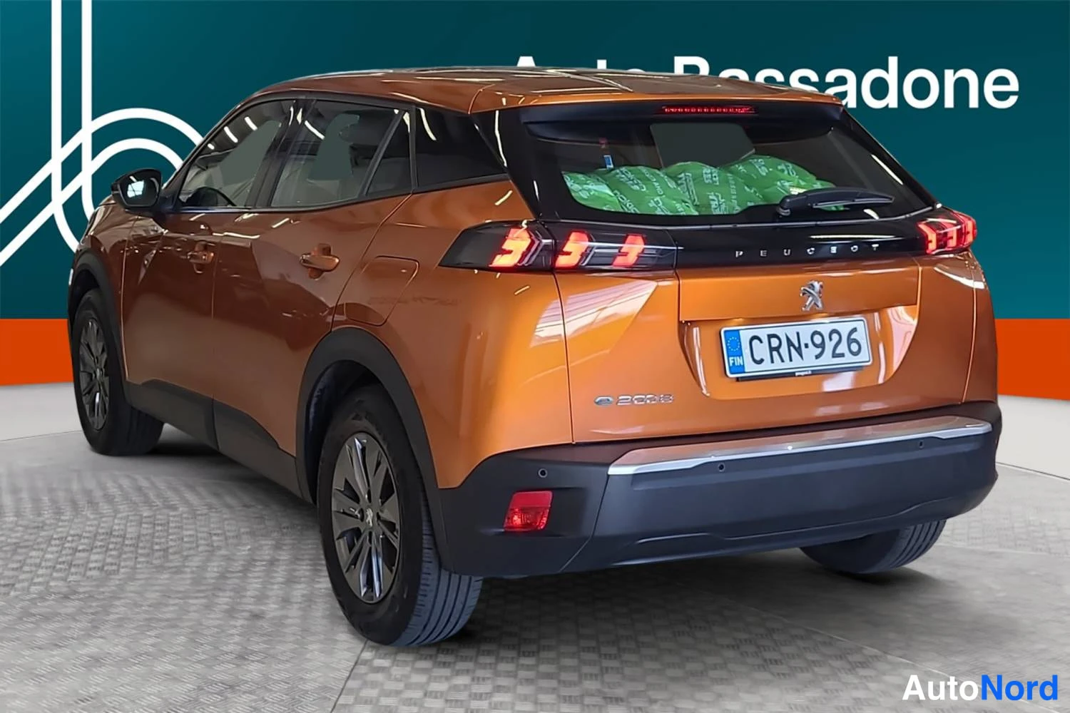 Oranssi Peugeot E-2008 2023, takaviisto, kuva 7