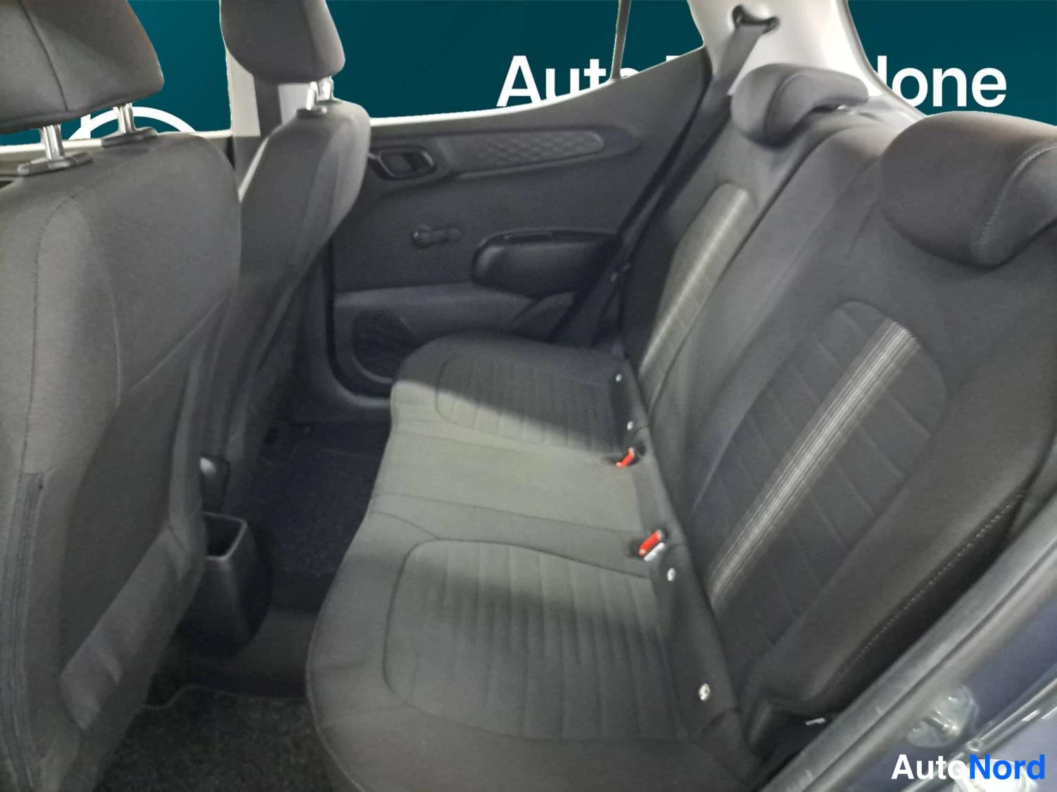 Harmaa Hyundai I10 2023, kuva 12