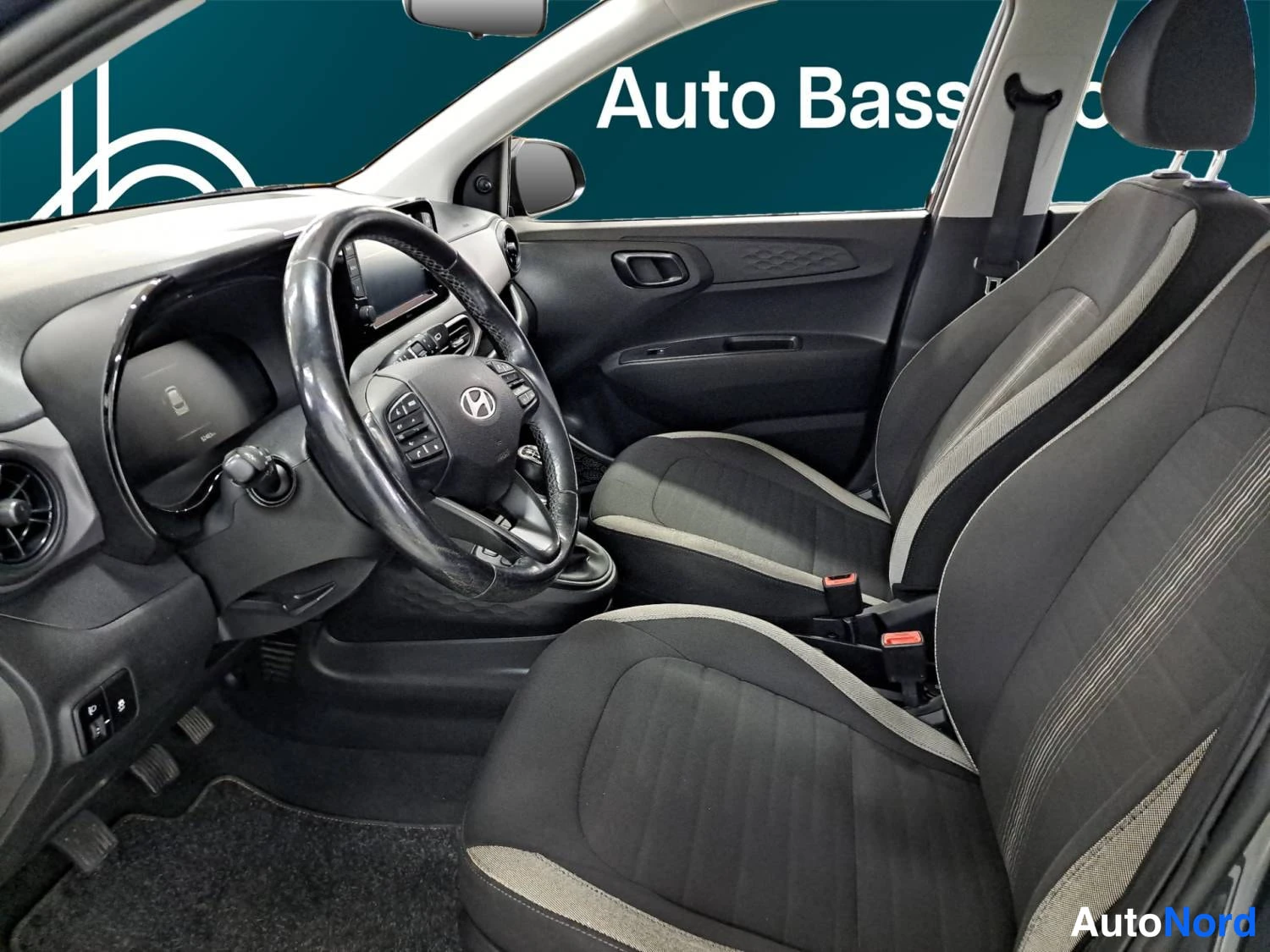 Harmaa Hyundai I10 2023, kuva 10