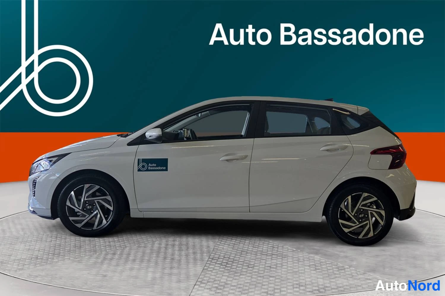 Valkoinen Hyundai I20 2026, sivulta, kuva 6