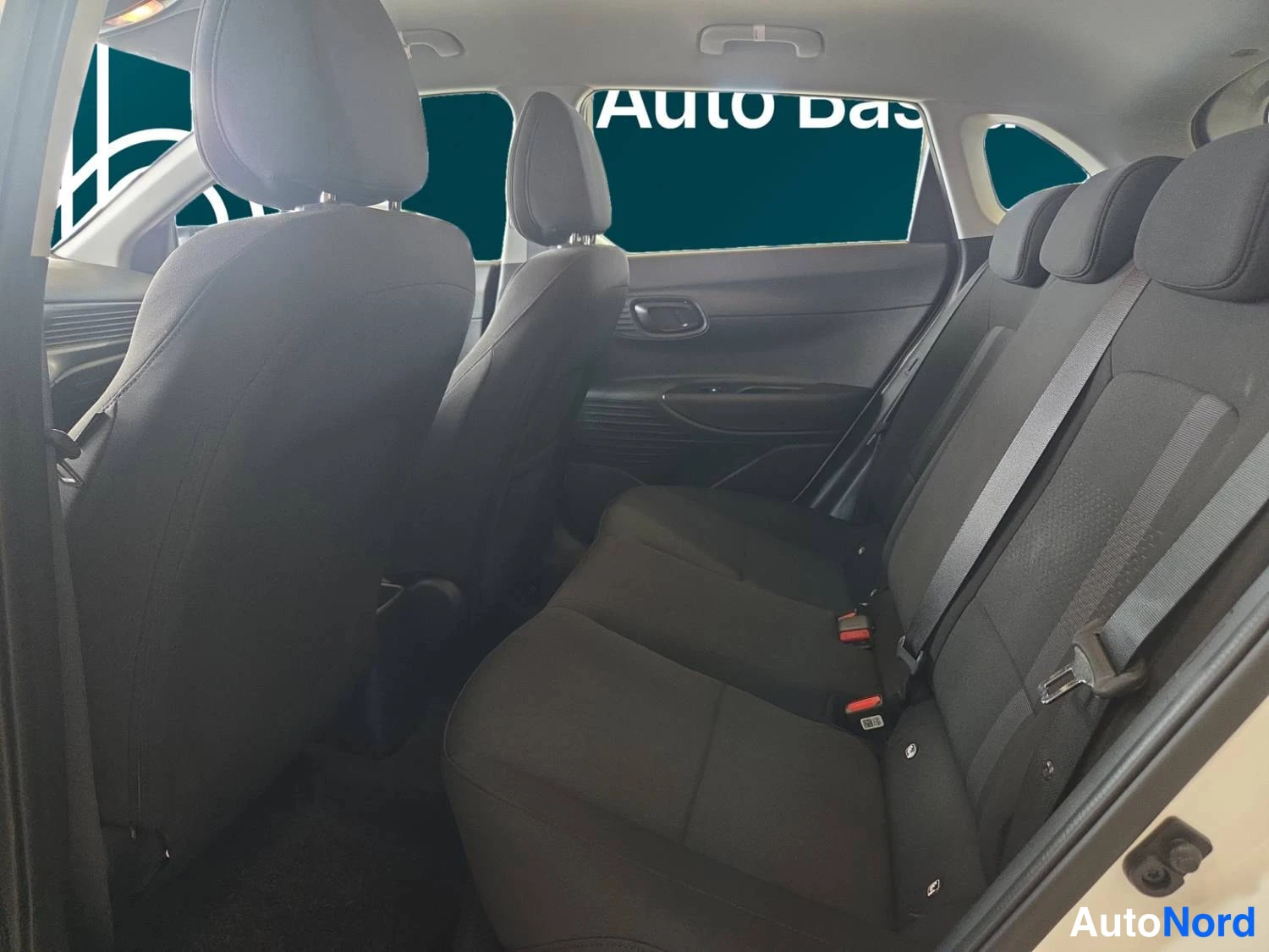 Valkoinen Hyundai I20 2026, kuva 14