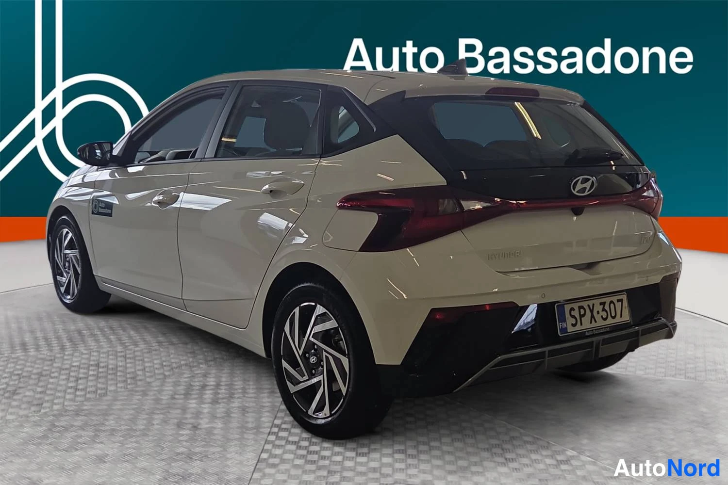 Valkoinen Hyundai I20 2026, takaviisto, kuva 7