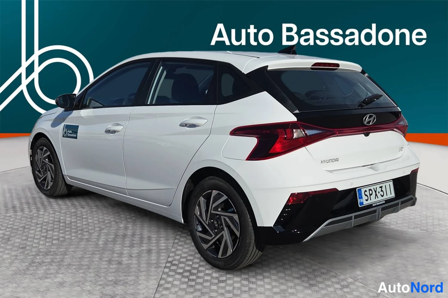 Valkoinen Hyundai I20 2026, takaviisto, kuva 6