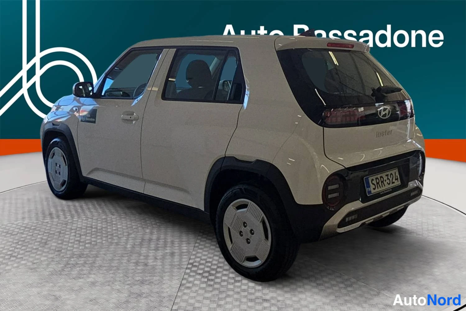 Valkoinen Hyundai Inster 2026, takaviisto, kuva 7