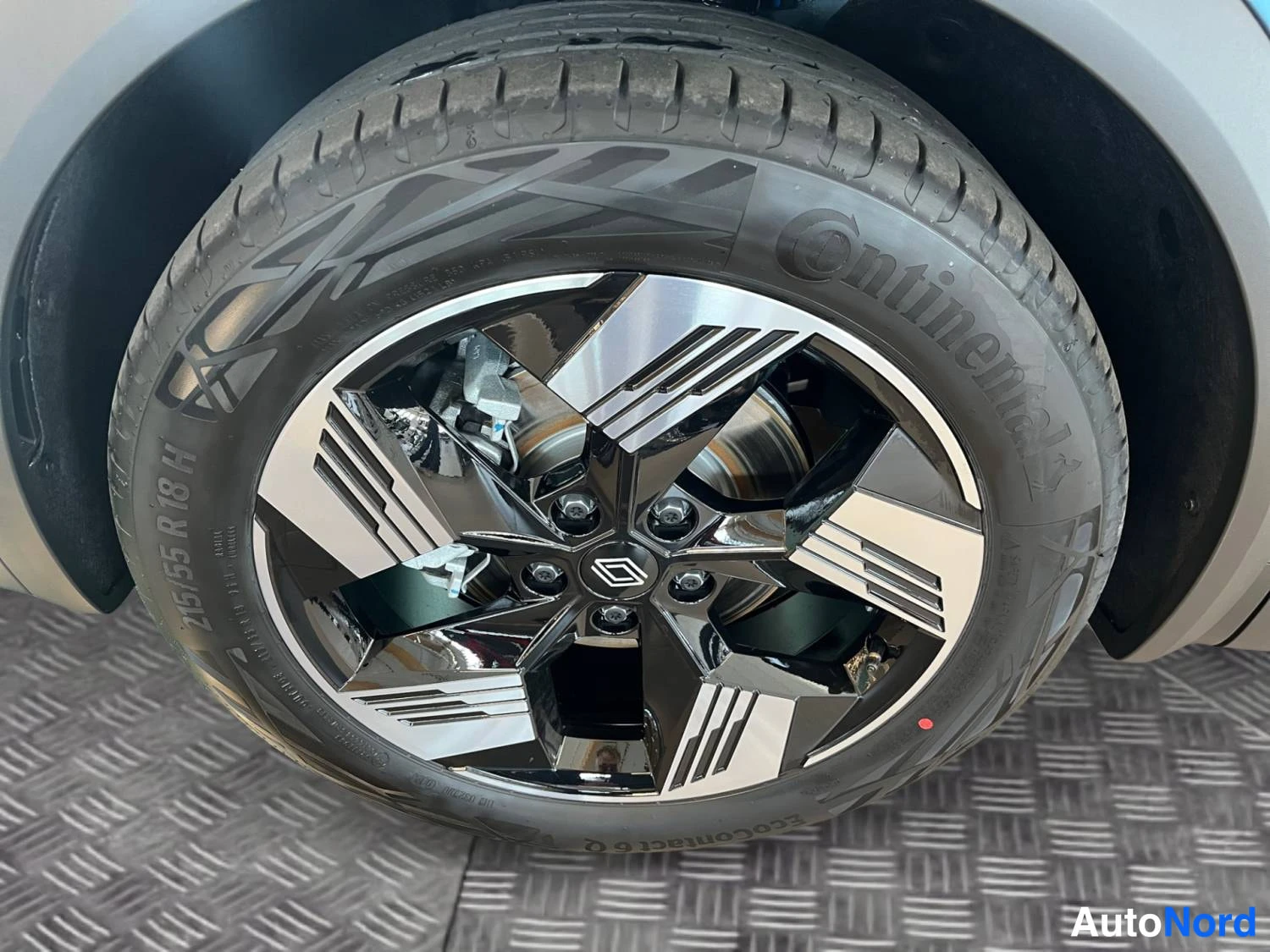 Sininen Renault Symbioz 2026, kuva 13