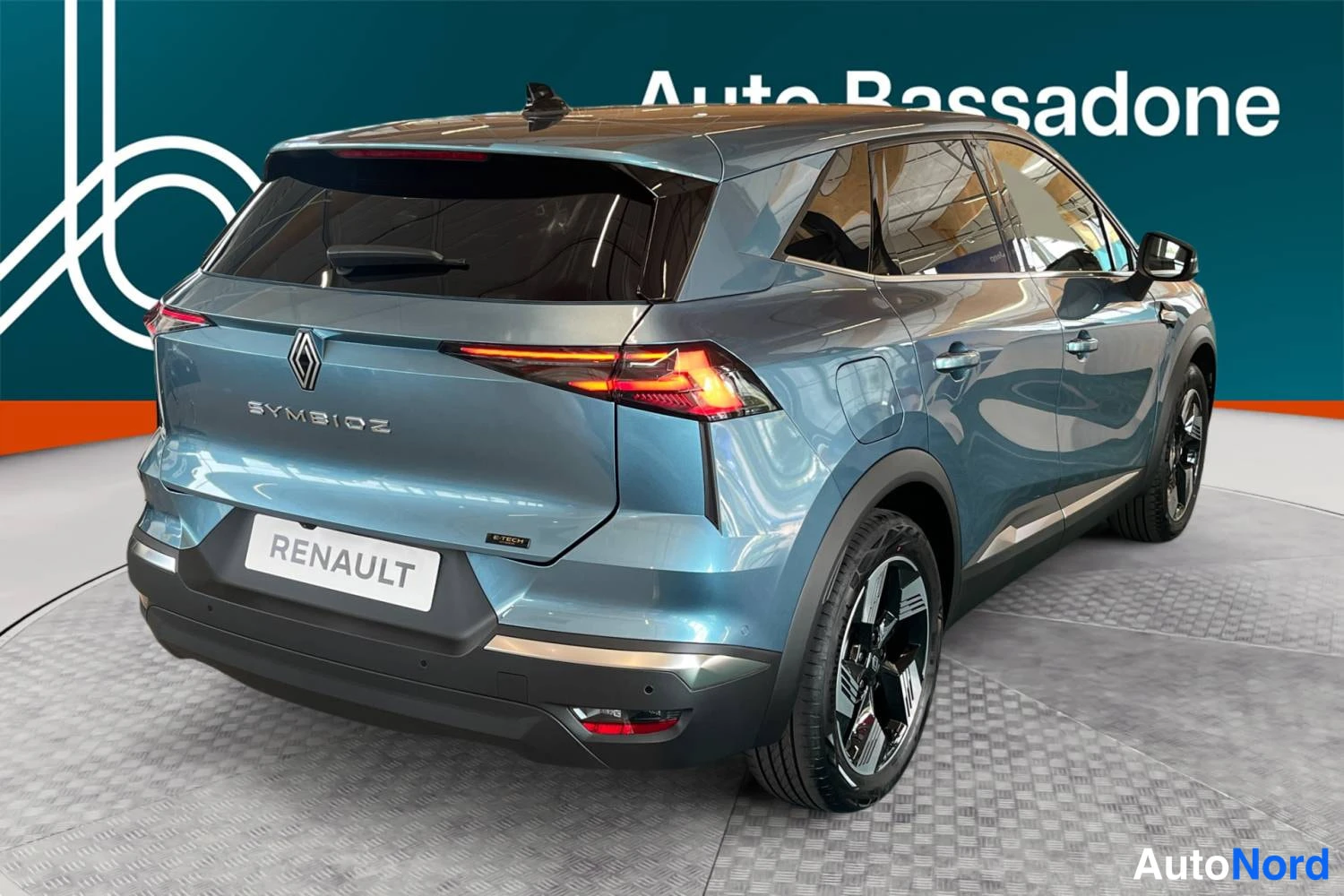 Sininen Renault Symbioz 2026, takaviisto, kuva 7