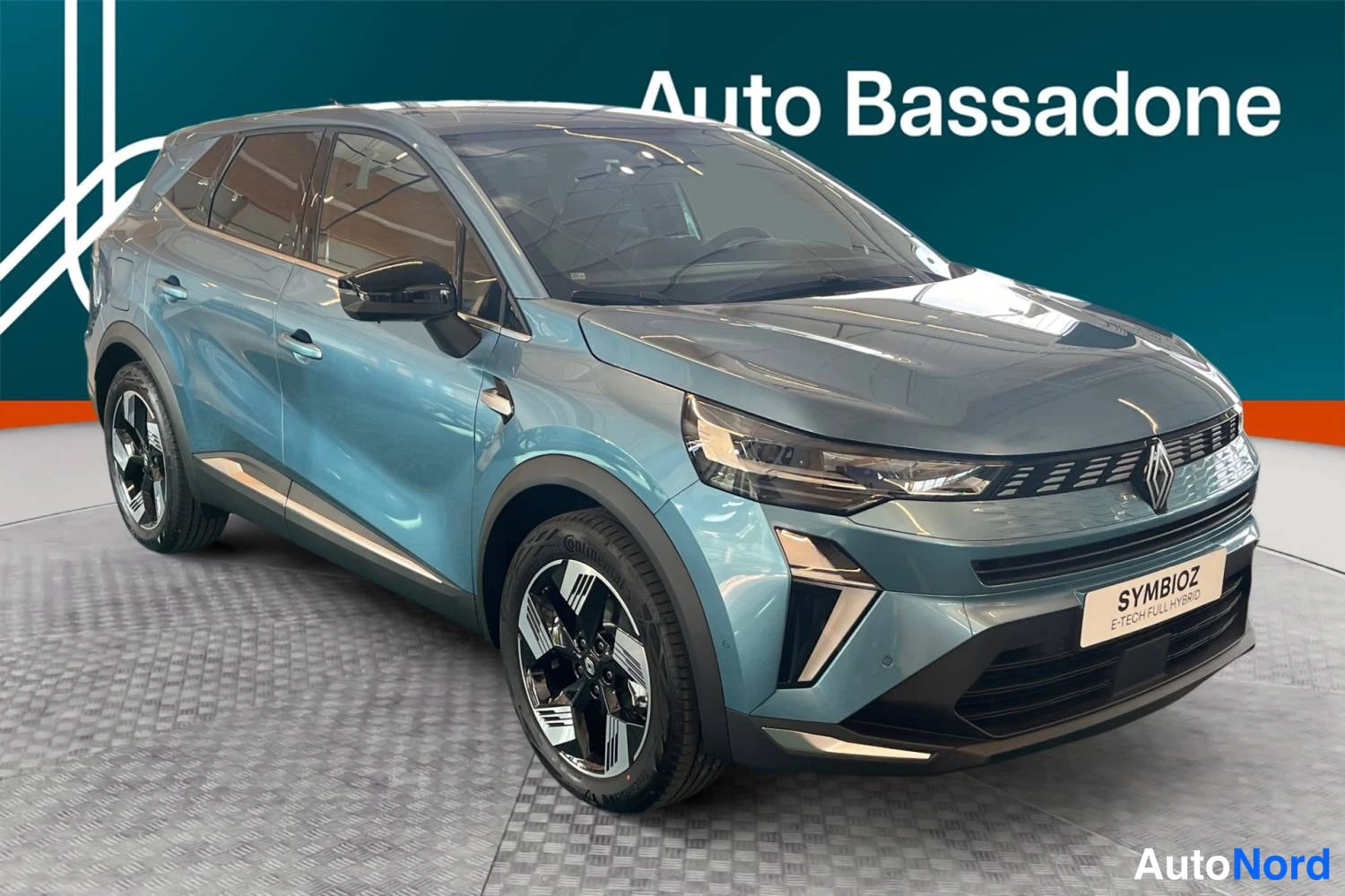 Sininen Renault Symbioz 2026, etuviisto, keula oikealle, kuva 4