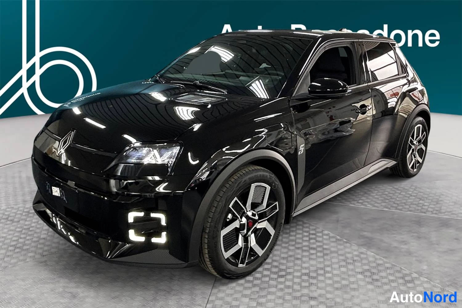 Renault 5 E-Tech electric techno 2026