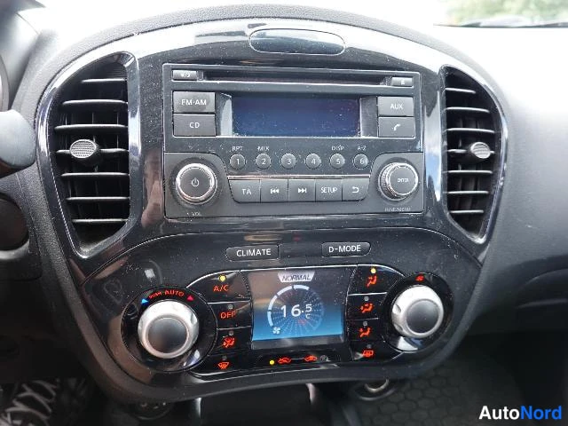 Musta Nissan Juke 2011, yksityiskohta, kuva 31