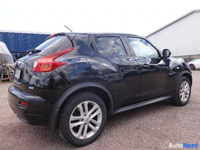 Musta Nissan Juke 2011, takaviisto, kuva 10
