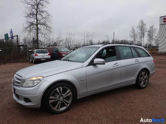 Hopea Mercedes-Benz 220 CDI 2010, etuviisto, keula vasemmalle, kuva 5