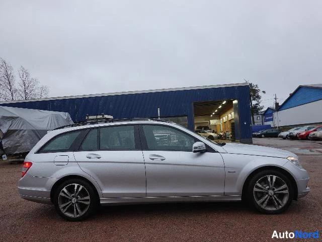 Hopea Mercedes-Benz 220 CDI 2010, sivulta, kuva 9