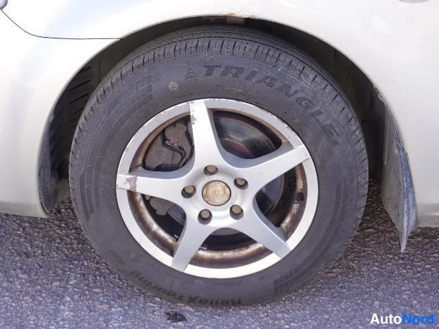 Hopea Mazda 6 2003, yksityiskohta, kuva 27