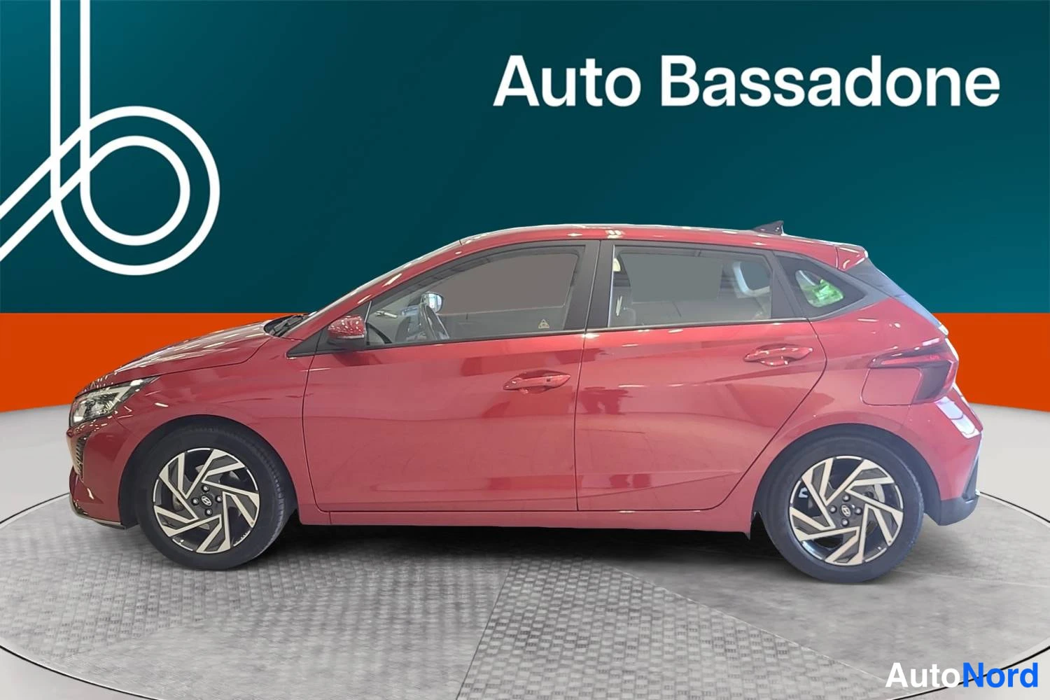 Red Hyundai I20 2024, side, photo 5