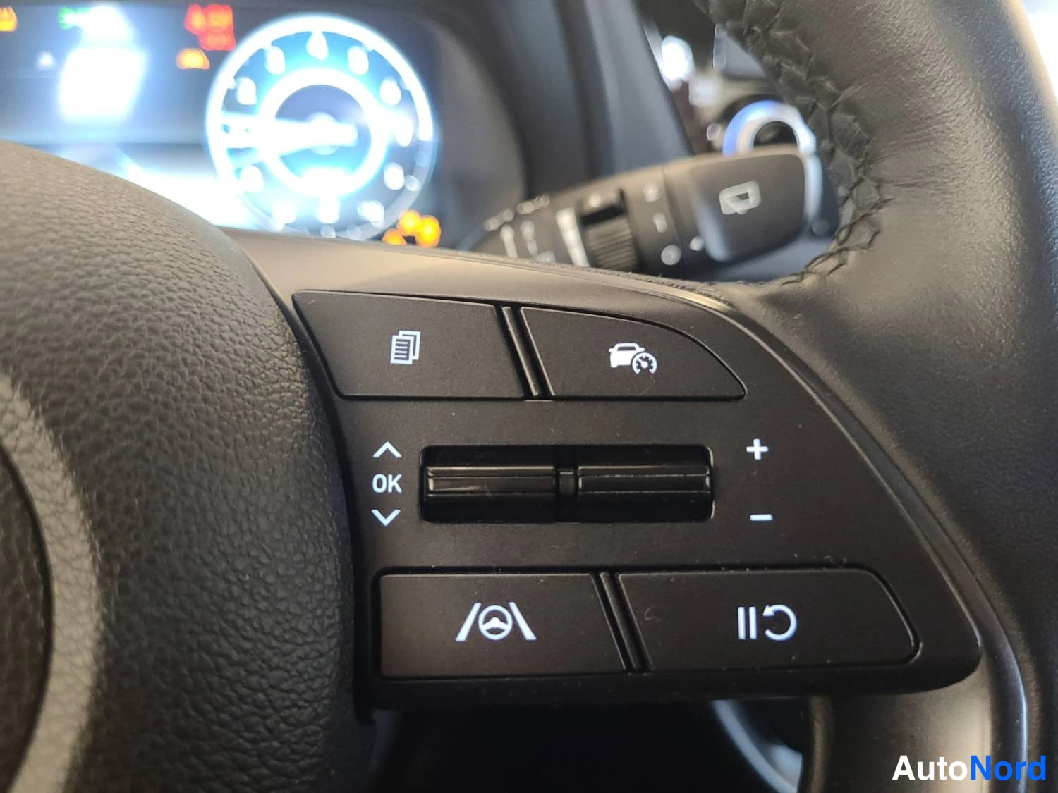 Red Hyundai I20 2024, photo 25