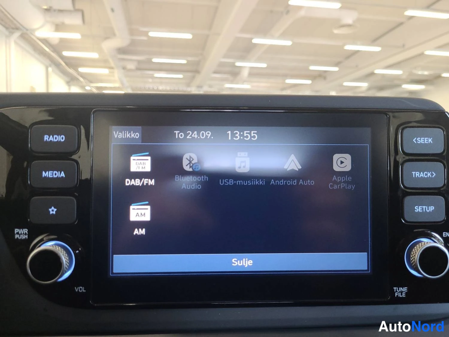 Red Hyundai I20 2024, photo 17