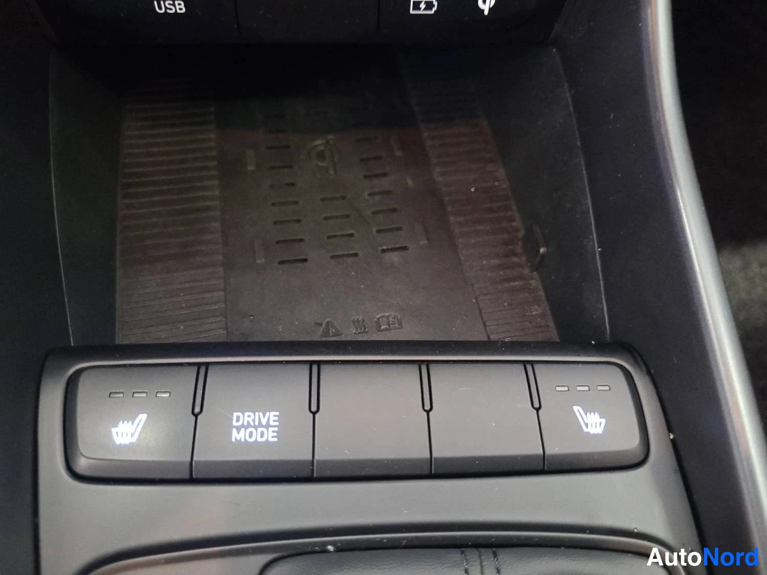 Red Hyundai I20 2024, photo 20