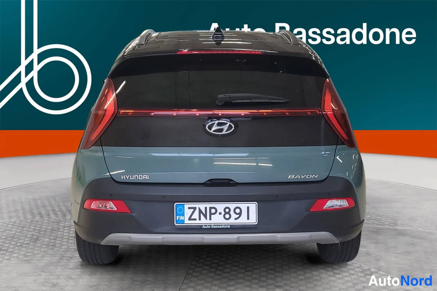 Harmaa Hyundai Bayon 2021, takaa, kuva 8