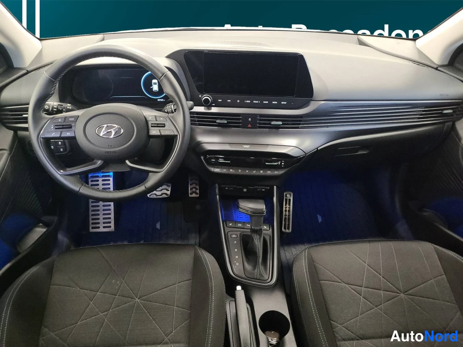 Harmaa Hyundai Bayon 2021, kuva 9