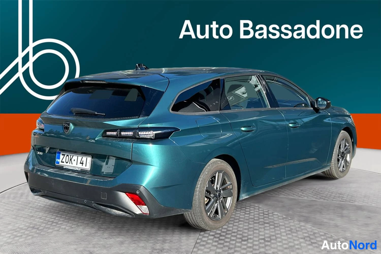 Sininen Peugeot 308 2022, takaviisto, kuva 8