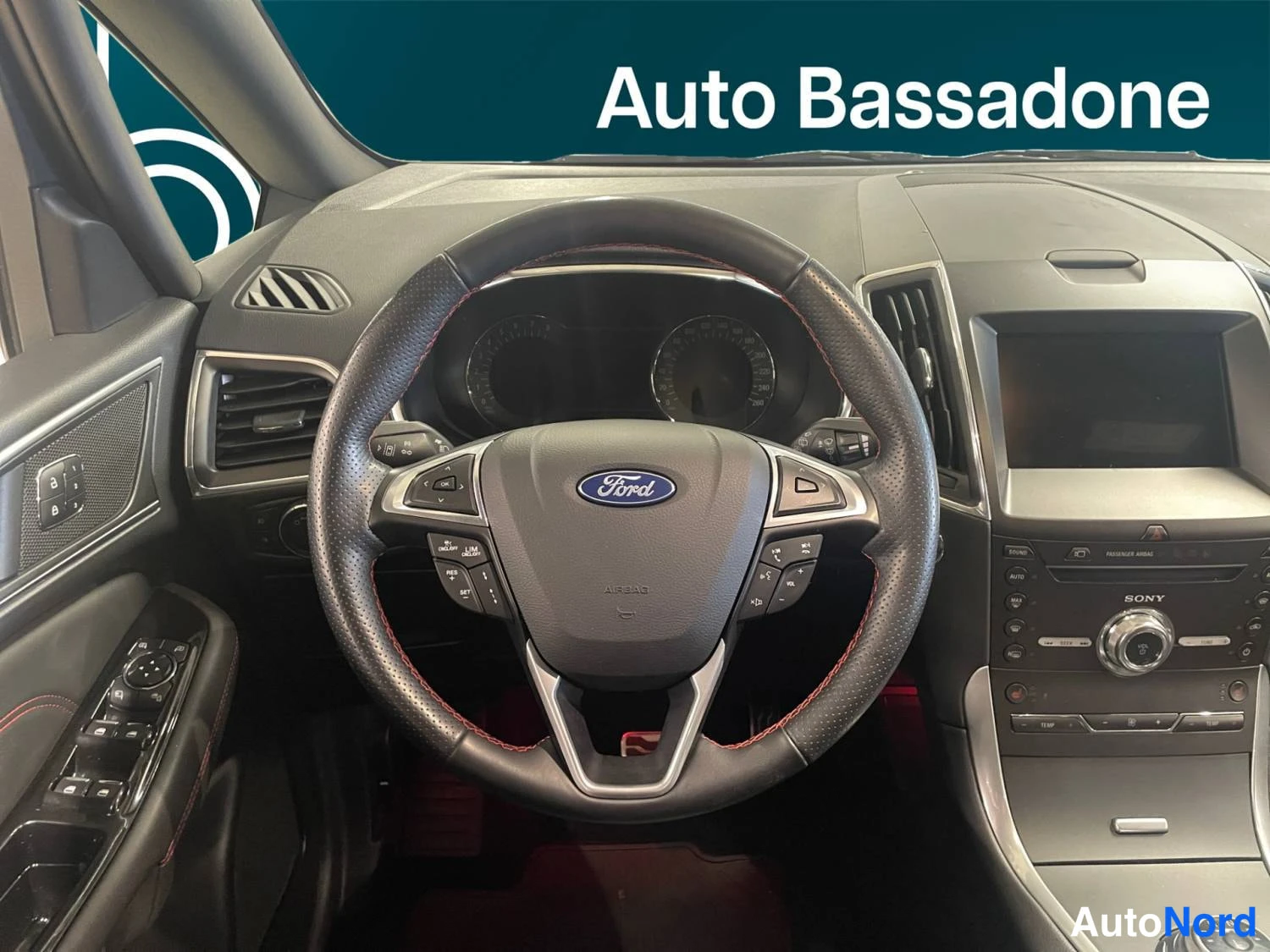Harmaa Ford S-max 2022, kuva 12
