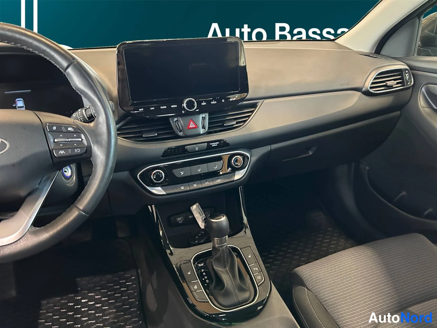 Harmaa Hyundai I30 2025, kuva 12