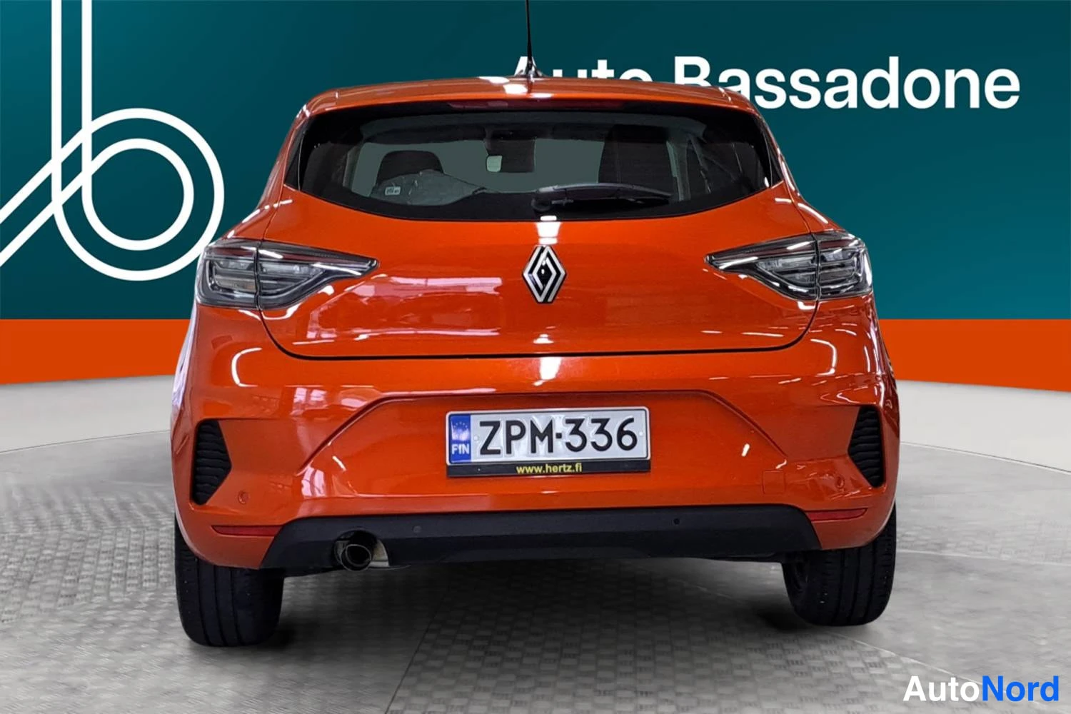 Oranssi Renault Clio 2025, takaa, kuva 8