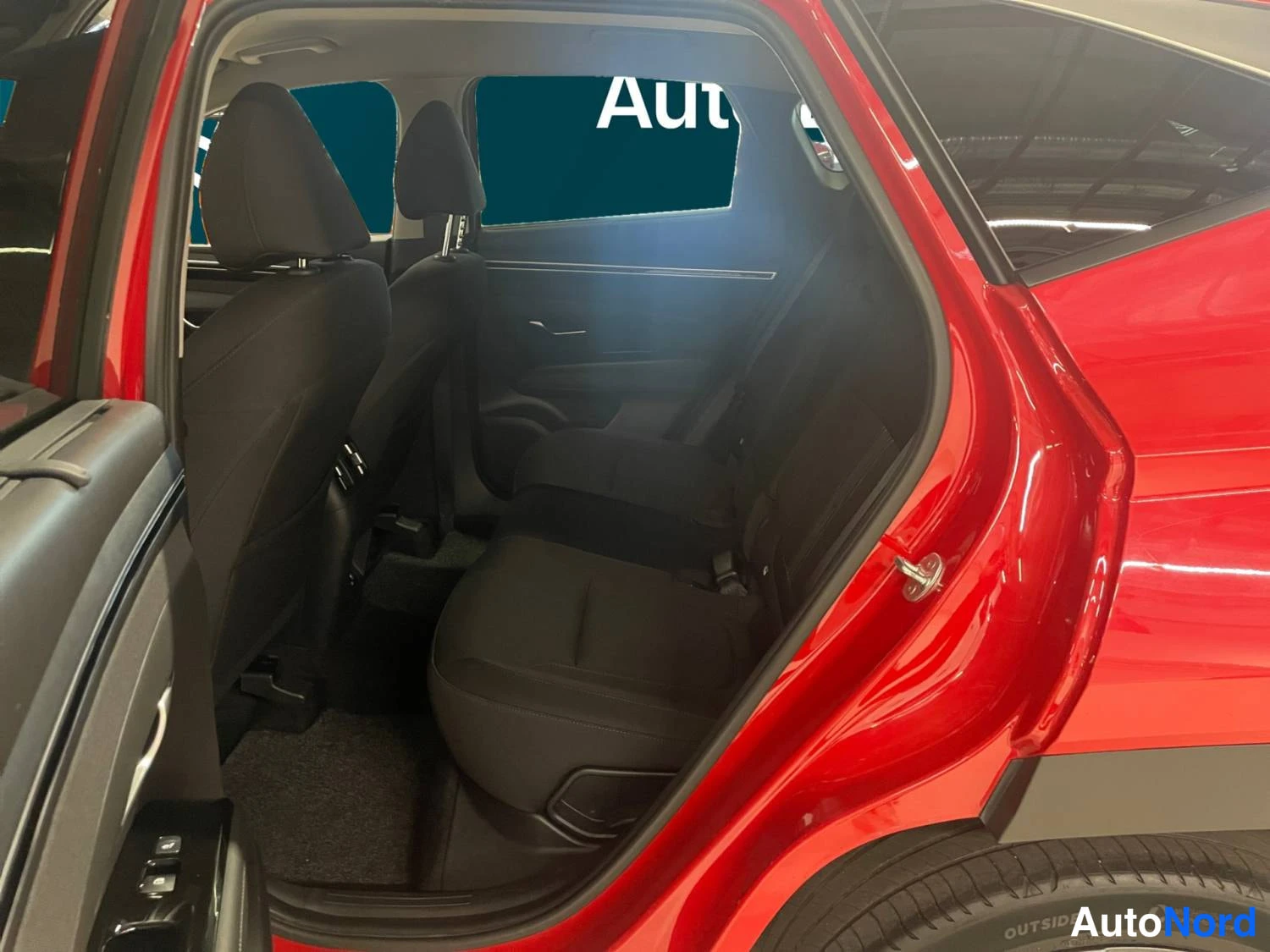 Red Hyundai Tucson 2022, photo 12