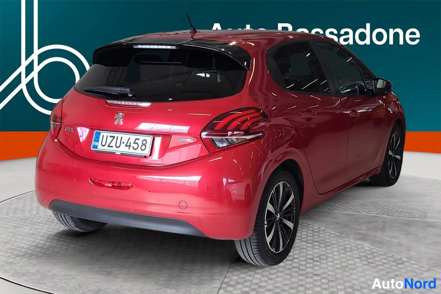Punainen Peugeot 208 2017, takaviisto, kuva 8
