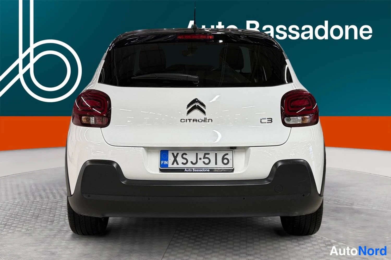 Valkoinen Citroen C3 2024, takaa, kuva 8