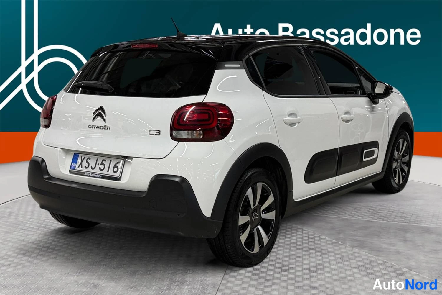 Valkoinen Citroen C3 2024, takaviisto, kuva 6