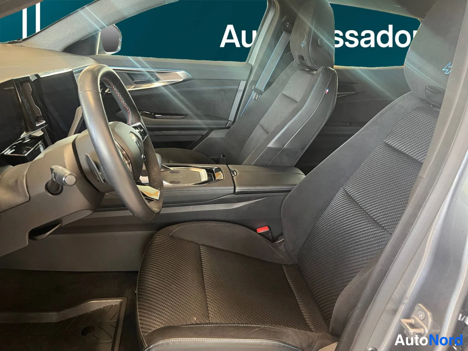 Harmaa Renault Austral 2023, kuva 10