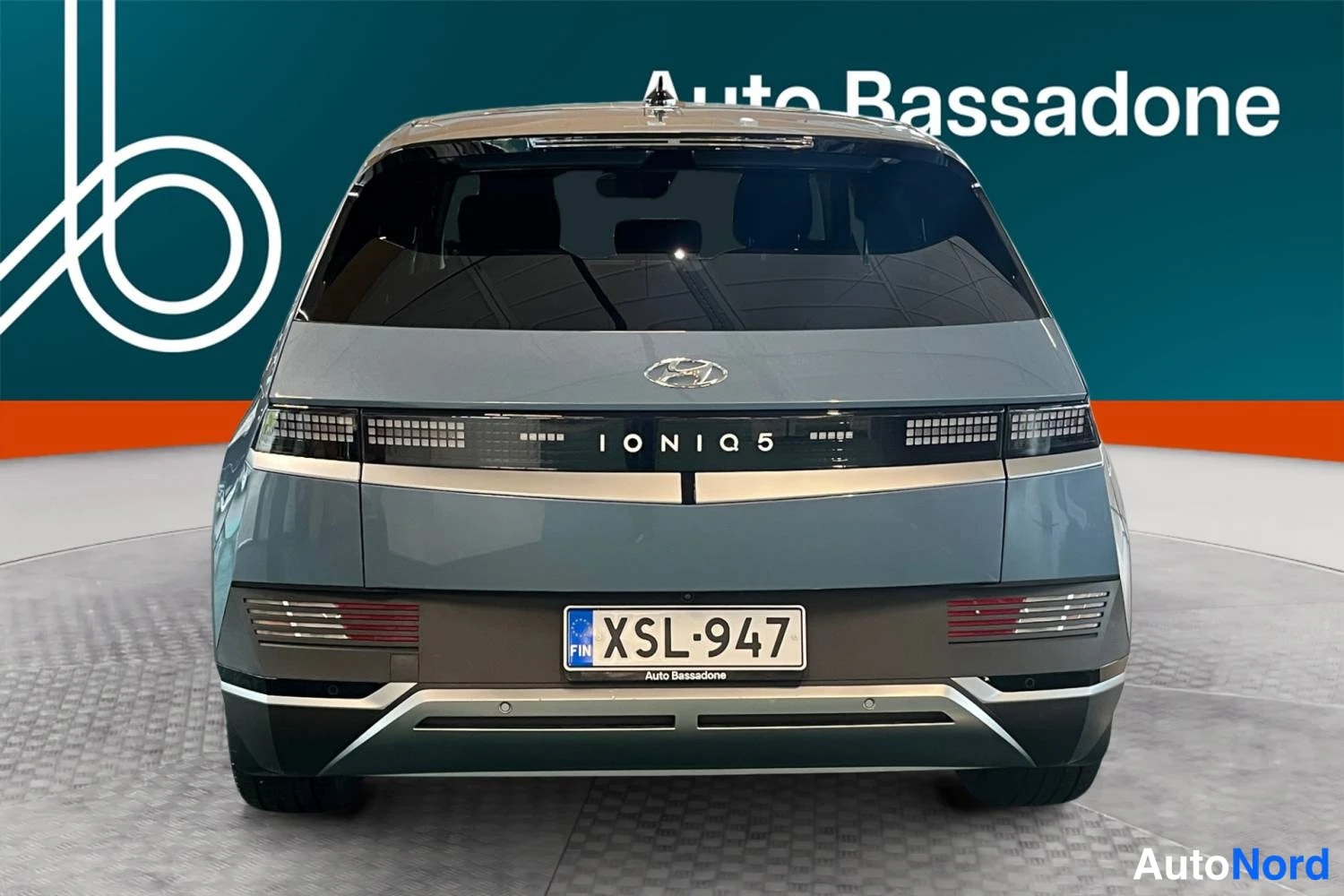 Harmaa Hyundai Ioniq 5 2024, kuva 16