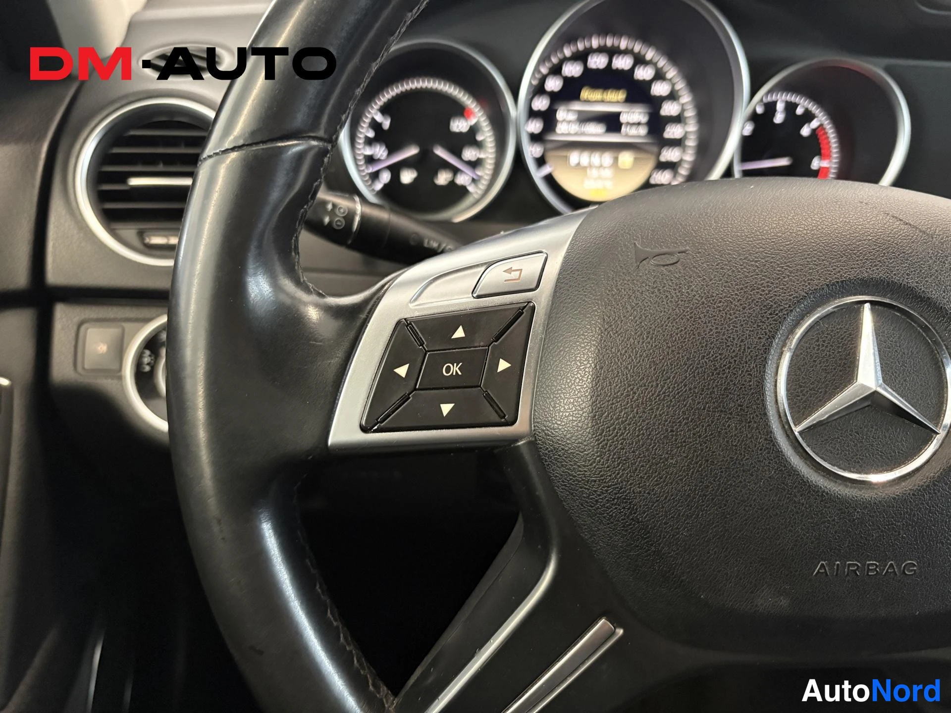 Valkoinen Mercedes-Benz C 250 d 4MATIC 2012, kuva 13