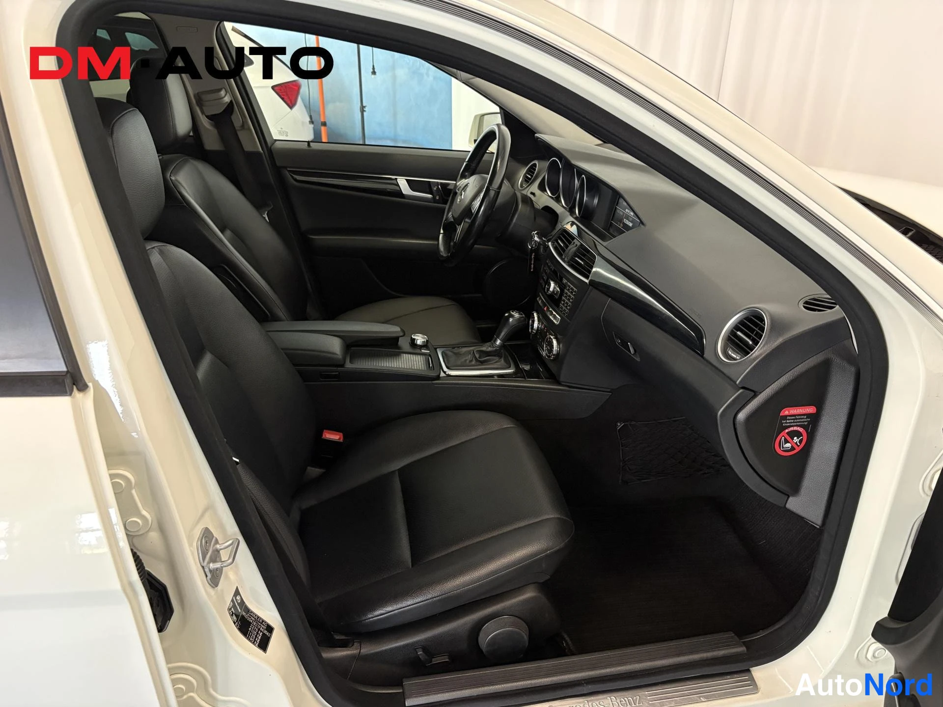 Valkoinen Mercedes-Benz C 250 d 4MATIC 2012, kuva 19