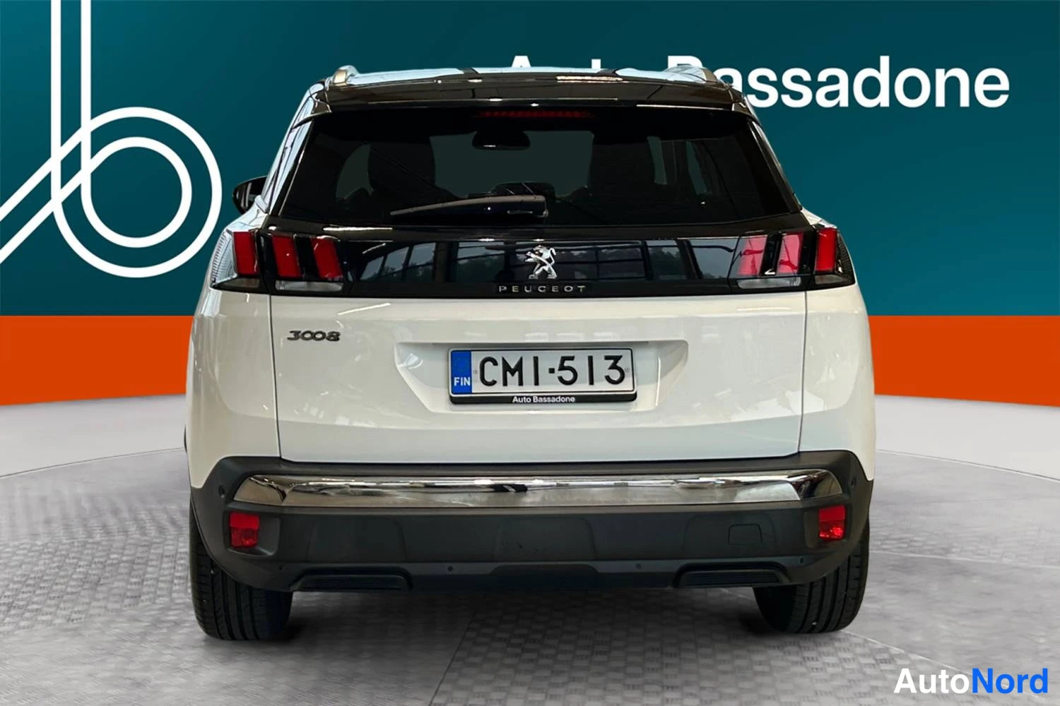 Valkoinen Peugeot 3008 2019, takaa, kuva 9