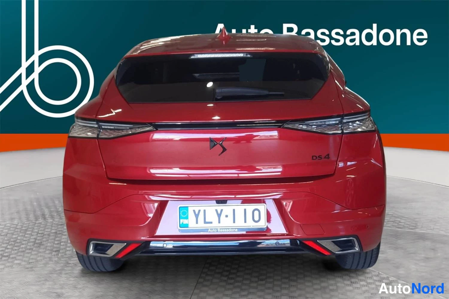 Punainen DS 4 2023, takaa, kuva 8