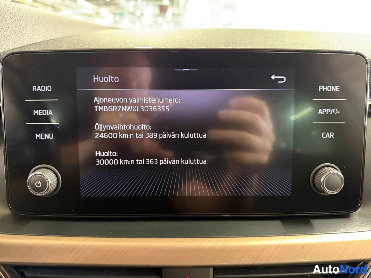 Punainen Skoda Kamiq 2020, kuva 25