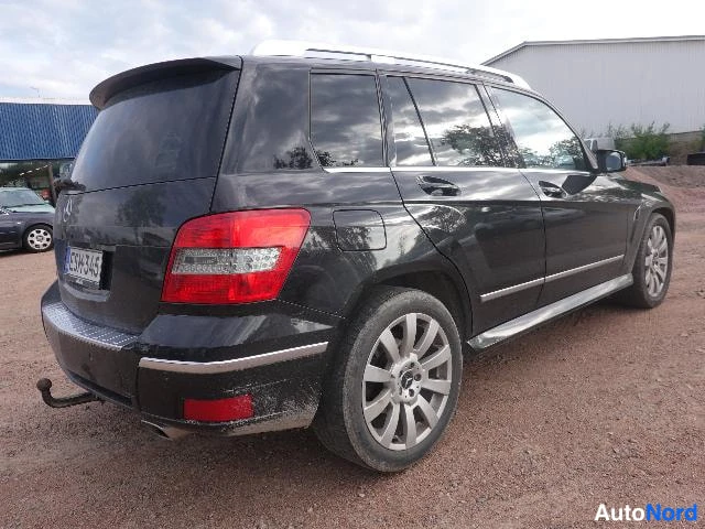 Musta Mercedes-Benz GLK 2010, takaviisto, kuva 13