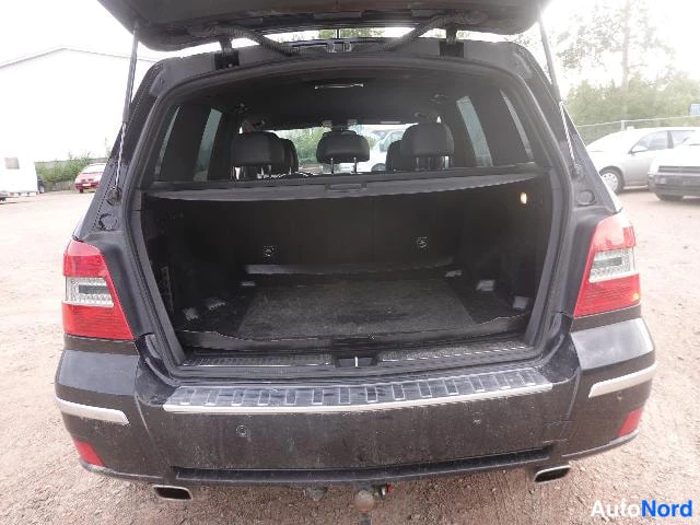 Musta Mercedes-Benz GLK 2010, takaa, kuva 16