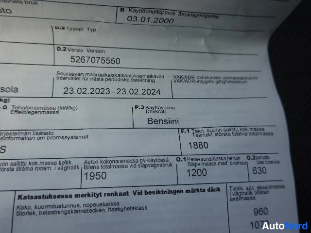 Punainen Volkswagen Passat 2000, kuva 40
