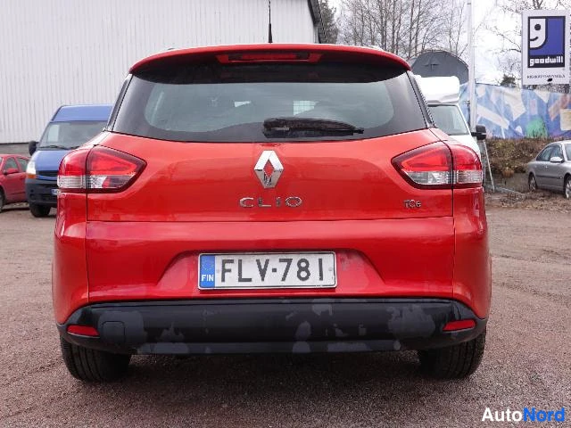 Punainen Renault Clio Farmari 2015, takaa, kuva 14