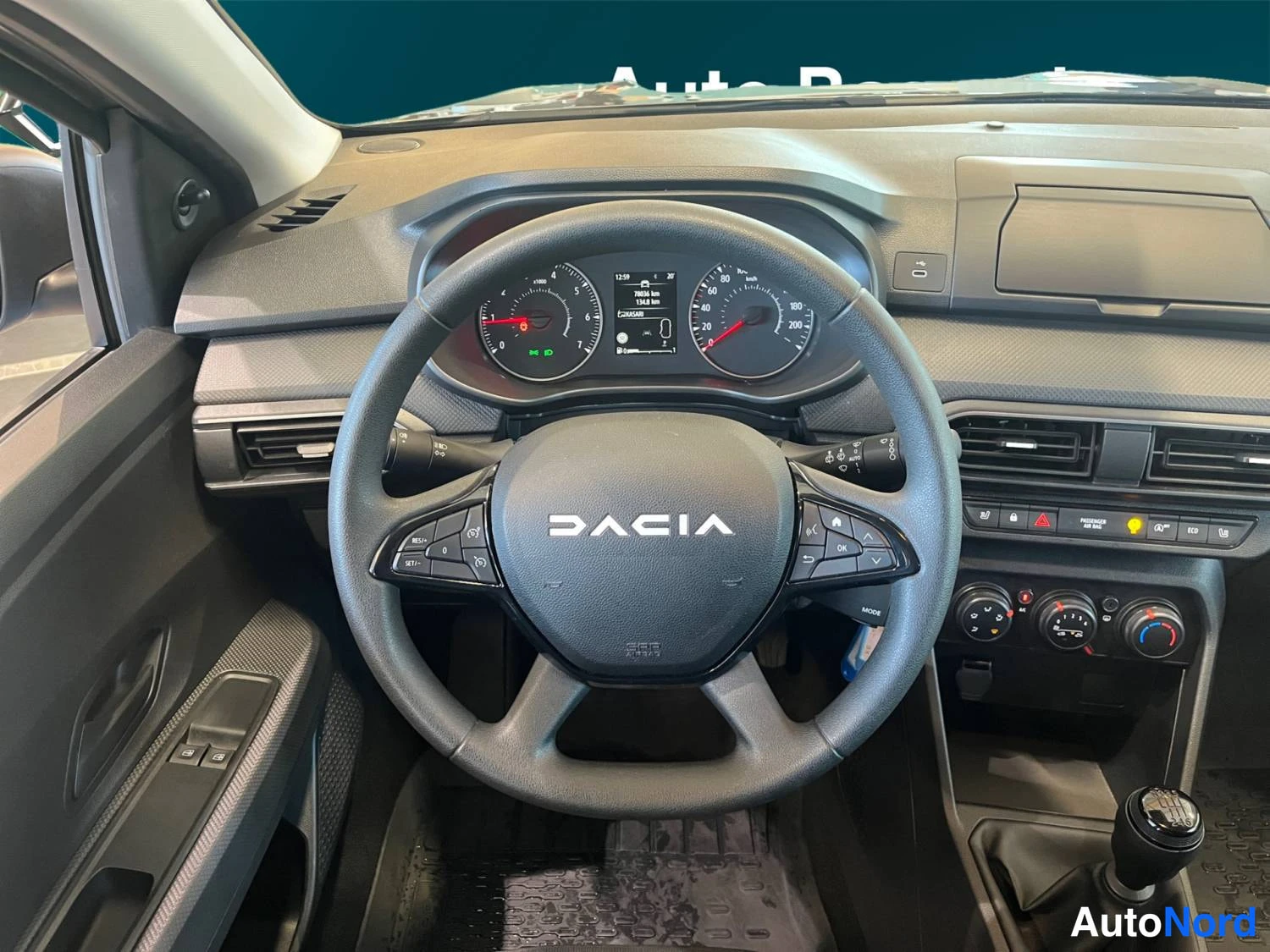 Harmaa Dacia Jogger 2025, kuva 12