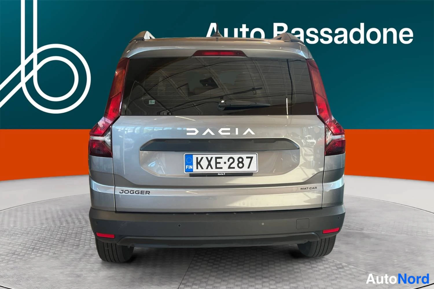 Harmaa Dacia Jogger 2025, takaa, kuva 8