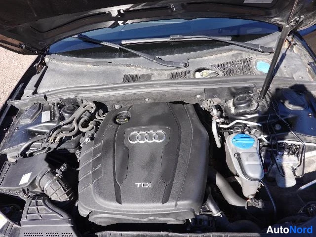 Musta Audi A5 2013, moottoritila, kuva 22